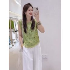 批发韩版木耳边碎花无袖<b class='q'>衬衫</b>女2026夏季新款显瘦洋气减龄百搭小衫上衣