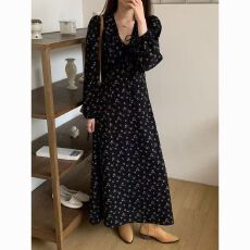 批发大码女装胖mm设计感碎花<b class='q'>连衣裙</b>长袖复古气质收腰显瘦V领法式长裙