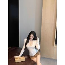 批发【<b class='q'>莫代尔</b>1*1】打底衫v领蕾丝边拼接长袖女秋冬短款上衣潮辣妹