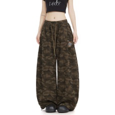 批发美式复古字母刺绣迷彩弯刀卫裤男女<b class='q'>潮</b>牌设计感跳舞宽松阔腿裤