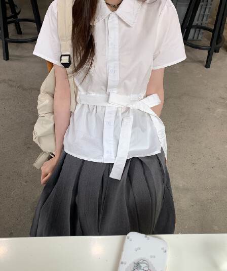 원본 원단 작은 대중 디자인 센스 허리 수축 레이스업 반팔 셔츠 여자 프랑스식 품격 흰 셔츠