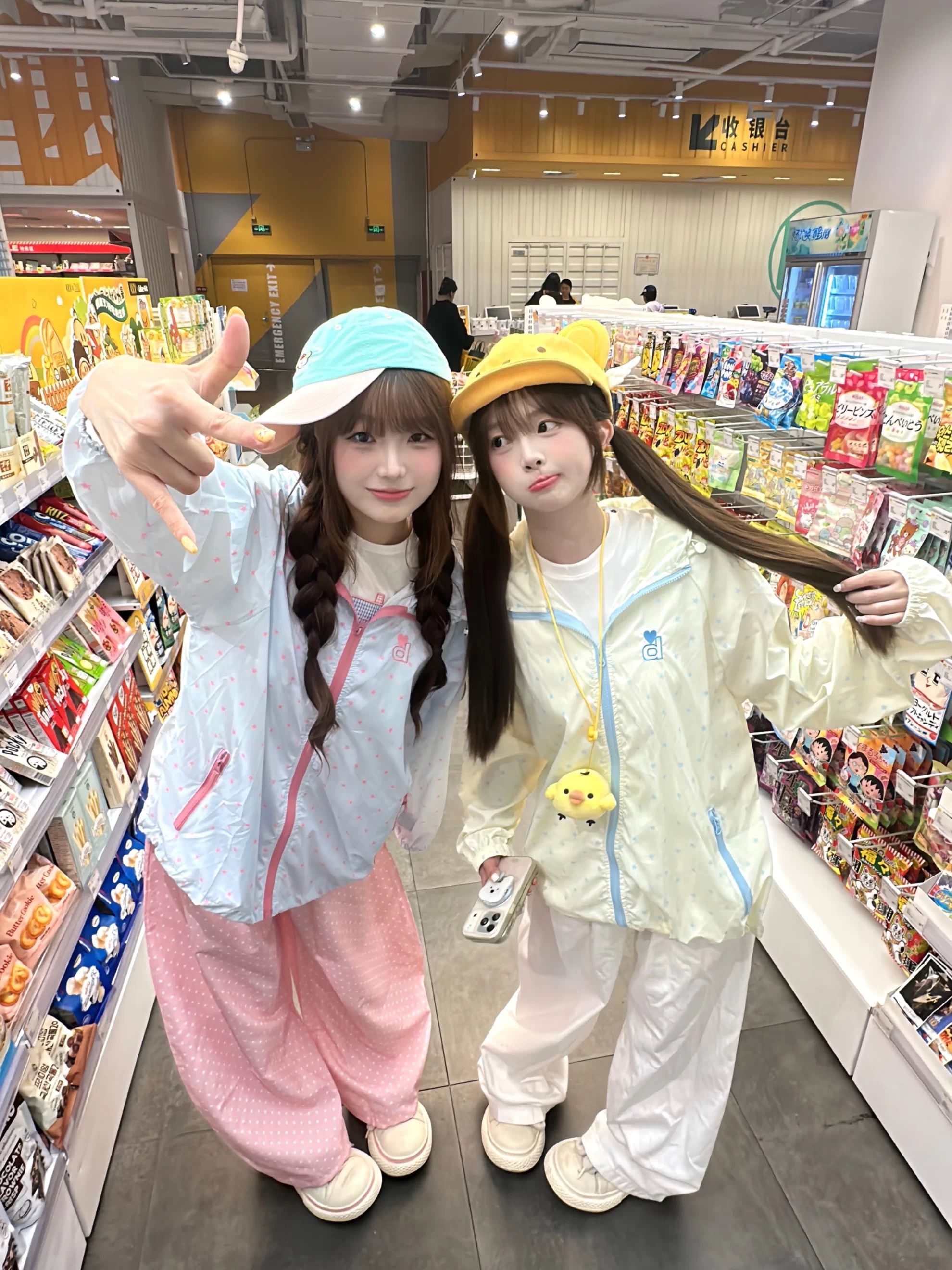 좋은 품질 원본 솜씨 원본 원단 전체 인쇄 도트 무늬 지퍼 더블 모자 자외선 차단 외투
