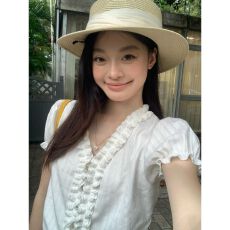 批发【原版提花 有内里】白色衬衫女夏花边设计感衬衣法式<b class='q'>泡泡袖</b><b class='q'>上衣</b>