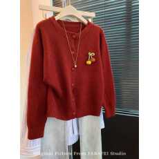 批发针织上衣长袖百搭时尚款