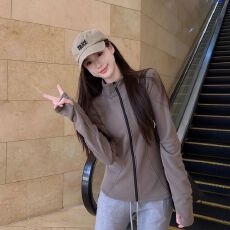 批发美式复古长袖外套女秋修身<b class='q'>运动</b>开衫百搭短款保暖拉链上衣潮