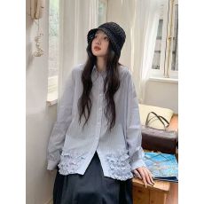 批发春装新款格子<b class='q'>长袖</b><b class='q'>衬衫</b>设计感木耳花边<b class='q'>衬衣</b>气质上衣