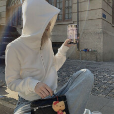 批发纯色百搭连帽卫衣女装拉链开衫<b class='q'>外套</b>2024秋冬季宽松显瘦<b class='q'>长袖</b>上衣