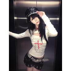 批发260克人棉<b class='q'>莫代尔</b> 十字架字母印花长袖<b class='q'>t</b><b class='q'>恤</b>露肩修身显瘦打底衫上衣