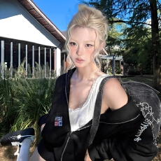 批发薄款+加绒 纯棉 国潮牌重工刺绣<b class='q'>卫衣</b>女宽松情侣<b class='q'>外套</b>