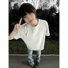 批发刺绣+内里铺布（<b class='q'>纯棉</b>220克）短袖<b class='q'>t</b><b class='q'>恤</b>女