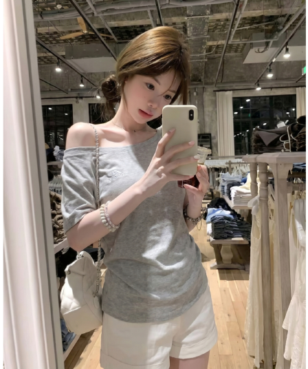 원본 원단 자수 완제품 스트레이트 밖으로 210 그램 95 면 40s 오스트리아 델 오프숄더 달콤함 순수한 욕망 맨위