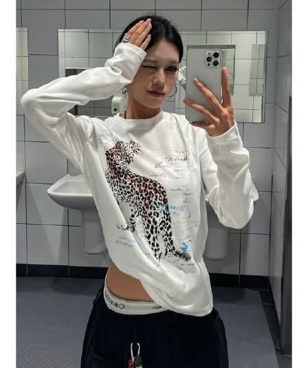 원본 것 아메리칸 표범 프린트 화이트 긴팔 티셔츠 기본 셔츠 맨위