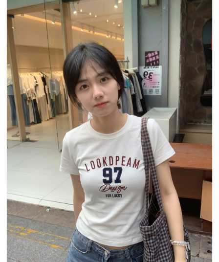 광저우 원단 만 부 바늘 패치 자수 210 그램 95 면 40s 오스트리아 델 아메리칸 알파벳 반팔 티셔츠