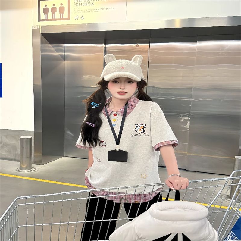 아메리칸 레트로 자수 학원 스타일 페이크 레이어드 POLO 칼라 반팔 티셔츠 여성 2026 여름 새로운 루즈핏 맨위