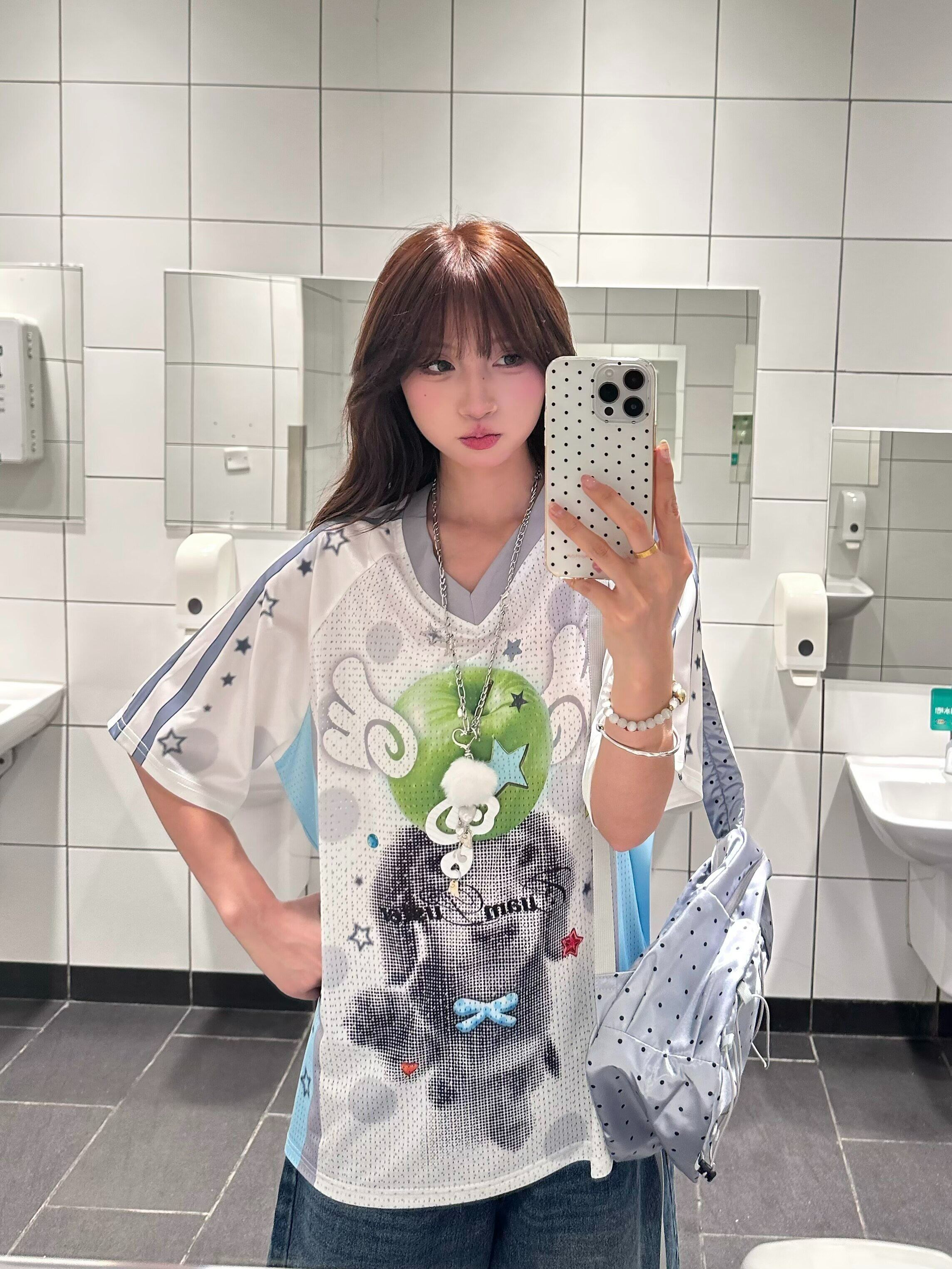 원본 종류 광저우 원단 이문화 딸기 강아지 저지 바람 맨위 여성