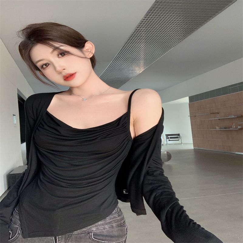 핫걸 바람 패션 세트 여성 몸매 가꾸기 흔들다 칼라 불규칙 캐미솔 외부 가져 가라. 자외선 차단 작은 열림 셔츠 투피스 세트 트렌디