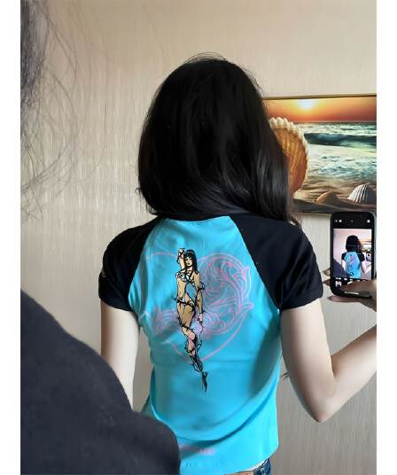 광저우 원단 프린트 완제품 210 그램 95 면 아메리칸 레트로 패치워크 색상 삽입 어깨 소매 쇼트 스타일 맨위