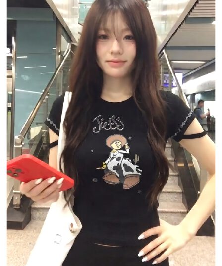 광저우 원단 원본 원단 아메리칸 레트로 만화 캐릭터 프린트 반팔 여름 디자인 센스 맨위 트렌디