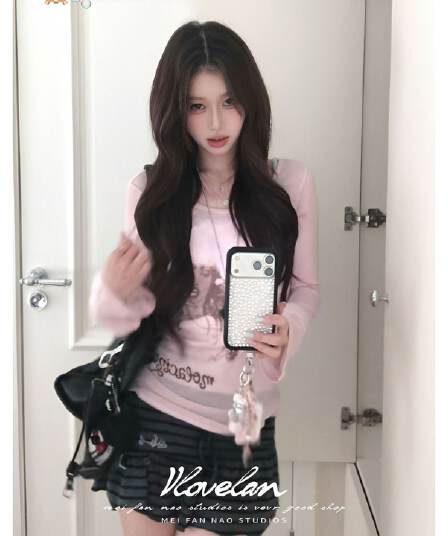 광저우 원단 원본 원단 디지털 직분사 아메리칸 레트로 초상화 핑크색 순수한 욕망 바람 긴팔 맨위 트렌디