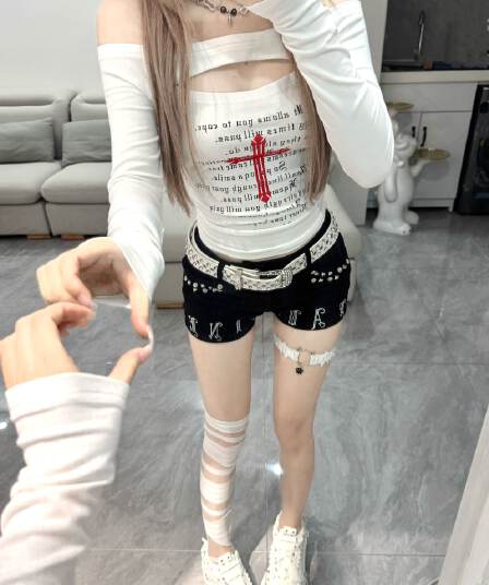 260 그램 사람들 면 모달 십자가 알파벳 프린트 긴팔 티셔츠 몸매 가꾸기 슬림해 보이는 기본 셔츠 쇼트 스타일 맨위