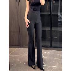 高级黑色高腰微喇裤女春季2026新款修身显瘦设计感休闲喇叭长裤子