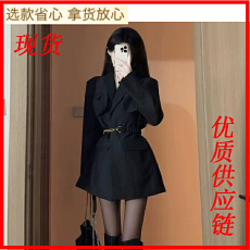 批发高级感黑色<b class='q'>西服</b>外套设计小众女春秋季穿搭收腰气质法式西装连衣裙