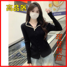 批发设计感纯欲气质<b class='q'>修身</b>显瘦半开领蕾丝边纽扣针织上衣秋冬打底毛衣女