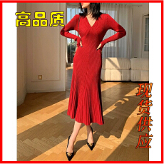 批发<b class='q'>韩国</b>新年战袍年会纯欲高级感酒红色V领针织修身显瘦中长款打底裙