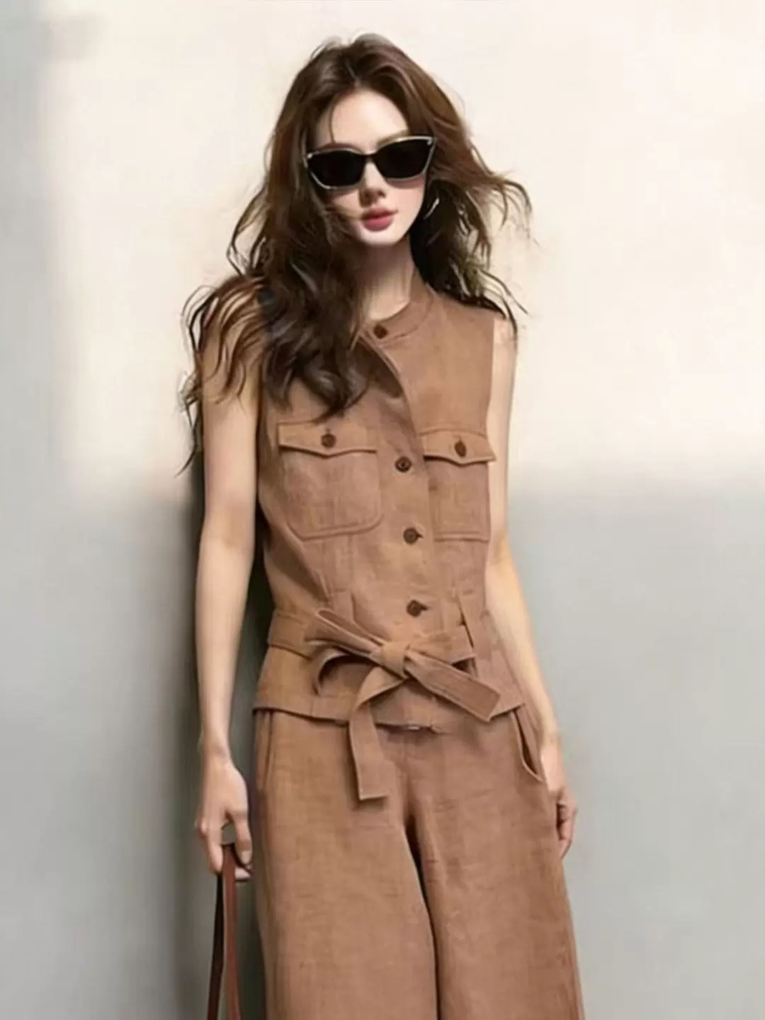 한 부서 품격 민소매 조끼 여자 여름 새로운 느긋한 느슨함 센스 착용 가져 가라. 세련된 조끼 와이드 레그 팬츠 투피스 세트