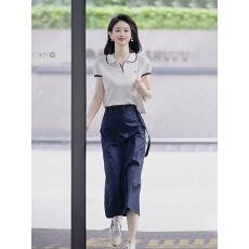 批发2026夏季超火一整套穿搭大方得体气质减龄绣花<b class='q'>针织衫</b>半身裙两件套