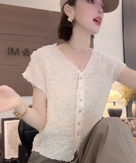 콩 쌀 쌀 여름 새로운 미니멀리즘 오래된 돈 바람 버블 질감 V넥 단추 반팔 티셔츠