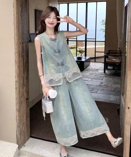 레이스 조각 데님 두 조각 여성 세트 2026 여름 새로운 민소매 베스트 와이드 레그 팬츠 슬림해 보이는 패션 세트