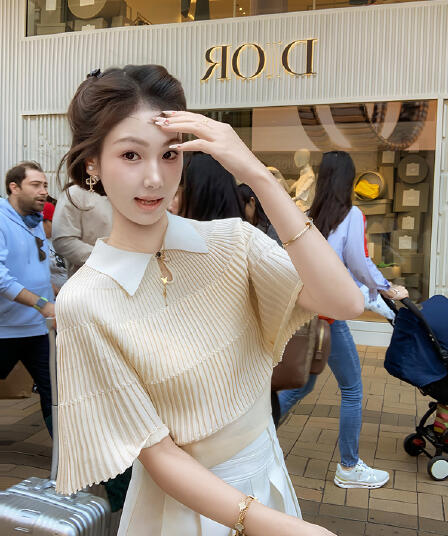 물고기 토끼 ~ 중 토끼 망토 디자인 센스 반팔 티셔츠 여성 여름 2026 새로운 인사이드 가져 가라. 기본 셔츠 맨위