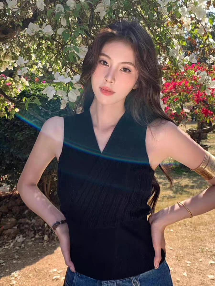 순수한 욕망 핫걸 십자가 V넥 민소매 슬립 니트 스웨터 여름 디자인 센스 허리 수축 슬림해 보이는 다용도 맨위