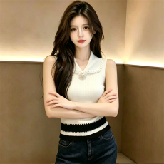批发撞色立体花朵针织背心女<b class='q'>夏</b>季新款设计感气质无袖上衣