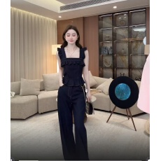 批发西恩<b class='q'>定制</b>●嗲系少女甜美原牛木耳边上衣+阔腿裤套装