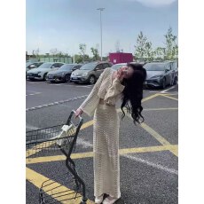 批发韩系松弛感针织套装女2026<b class='q'>春</b>季新款独特别致镂空上衣半身裙两件套