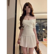 批发针织套装女<b class='q'>春</b>夏季一字肩上衣百褶裙两件套