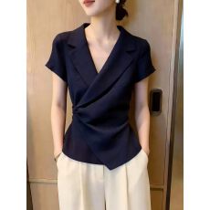 批发2026年夏季新品女深蓝色<b class='q'>V领</b>上衣简约大气精致高级感气质时尚短袖