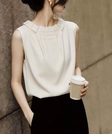 프랑스식 핀치 Pleat 라운드 넥 민소매 디자인 베이지 색 여성 셔츠 여름 새로운 패션 캐주얼 단색 풀오버 맨위