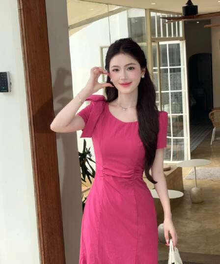 lili 리 리 가족 라스베리 소녀 프랑스식 명문 여성 라스베리 색상 인어 꼬리 스커트 여름 섹션 디스플레이 화이트 품격 드레스