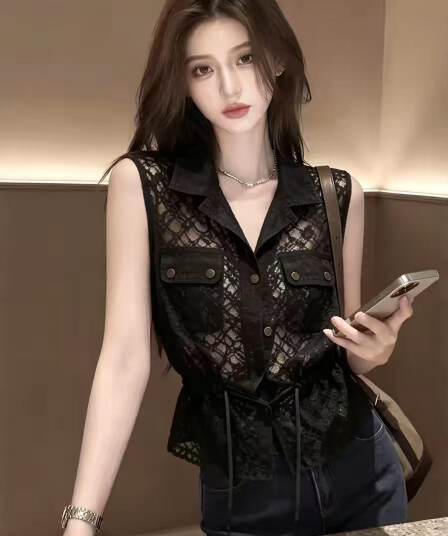 검정색 레이스 홀로우 아웃 민소매 여성 셔츠 여름 2026 새로운 맨위
