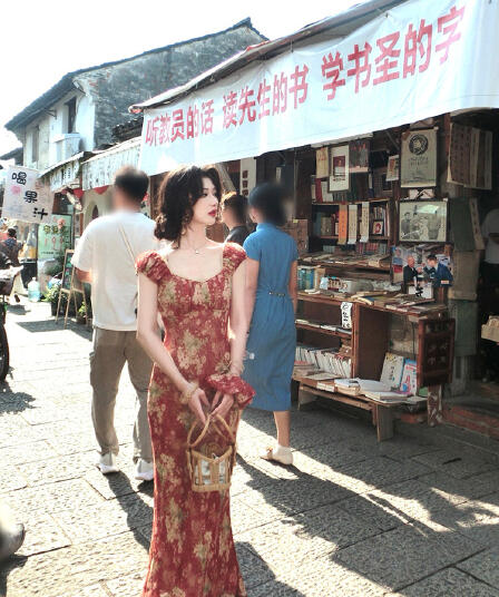 대 eees 에어로빅 한여름 광장 칼라 꽃무늬 프랑스식 여성 드레스 여름 새로운 허리 수축 롱 스커트 차 휴식 치마