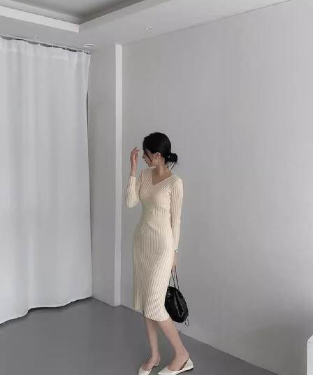 품격 여성 섹시함 롱 코트 무릎 아래 스웨터 드레스 몸매 가꾸기 슬림해 보이는 타이트 스커트 인사이드 가져 가라. 니트 여성 드레스 가을 겨울