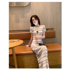 批发早秋季韩国气质名媛港式复古条纹针织毛衣连衣裙<b class='q'>包臀</b>内搭打底<b class='q'>长裙</b>
