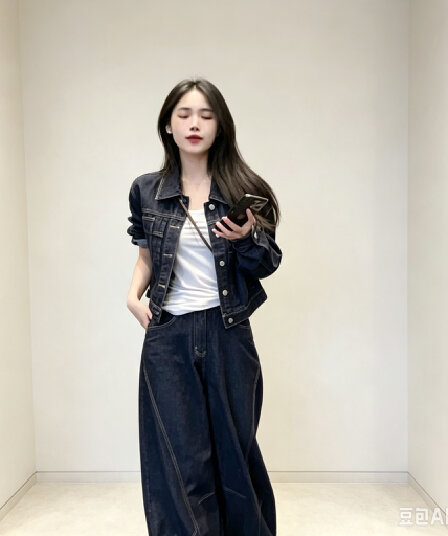 모통이 칼 청바지 여성 2026 여름 새로운 바지 루즈핏 디자인 센스 낫 와이드 레그 팬츠 데님 세트