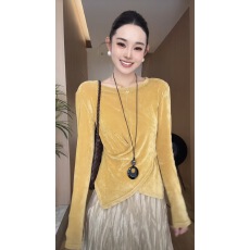 丝绒圆领交叉显瘦遮肉气质百搭高级长袖上衣