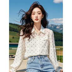批发法式轻熟风上衣小众设计感别致独特绝美小衫白色波点雪纺<b class='q'>衬衫</b>女秋