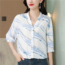 批发2025<b class='q'>夏季</b>薄款凉感雪纺短袖上衣女显瘦设计感v领衬衣条纹真丝衬衫