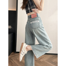 批发实拍蕾丝花边阔腿<b class='q'>牛仔裤</b>女春夏季2026年新款高腰显瘦直筒九分裤子